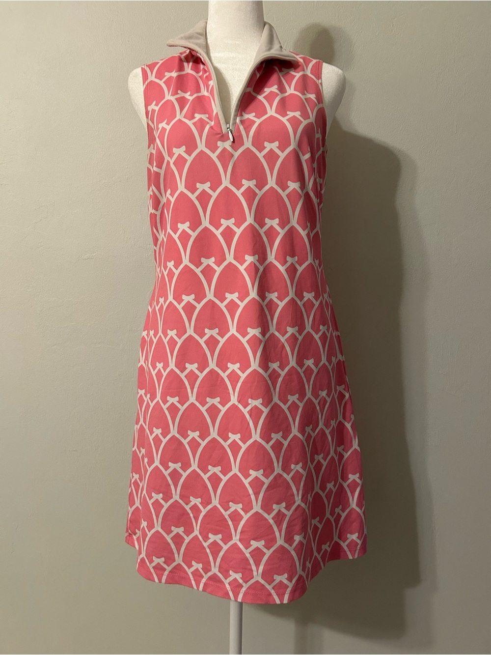 Melly M Pink & Cream Geometric Collared Shift Dress
